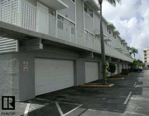 19823 Gulf BOULEVARD UNIT #9 Indian Shores, FL 33785