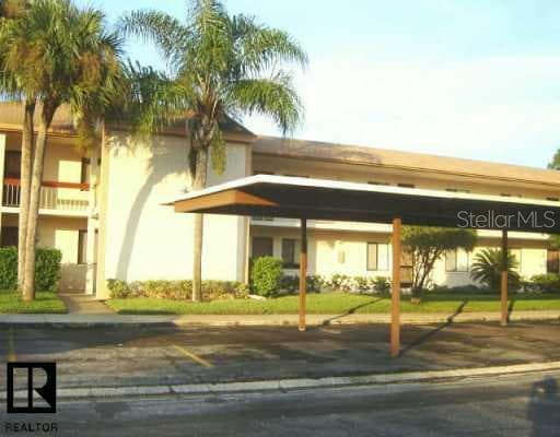 222 Mary DRIVE Oldsmar, FL 34677