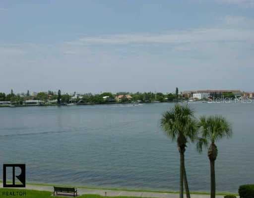 7932 Sailboat Key BOULEVARD UNIT 206 South Pasadena, FL 33707