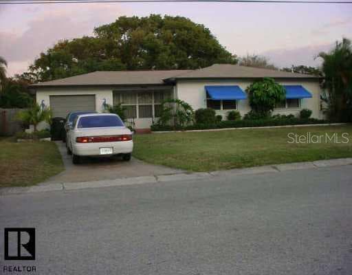 909 Betty LANE S Clearwater, FL 33756