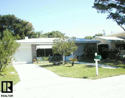 15805 1st STREET E Redington Beach, FL 33708