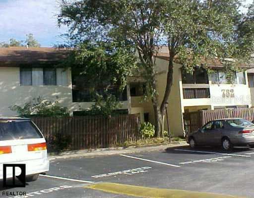 782 Village Lake TERRACE N UNIT 204 St Petersburg, FL 33716