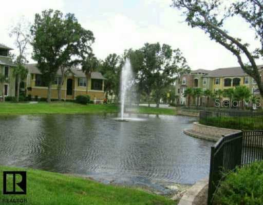 10203 Courtney Palms BOULEVARD UNIT 103 Tampa, FL 33619