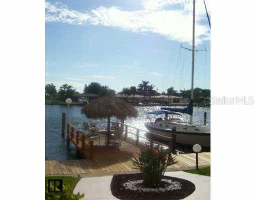 51 Island WAY UNIT 504 Clearwater, FL 33767