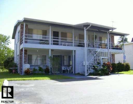 2099 Kings UNIT 1 Clearwater, FL 33755