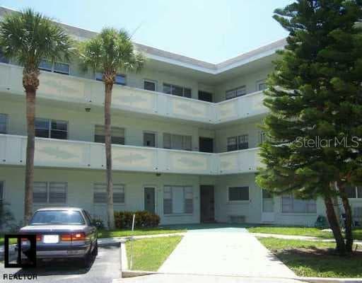 2386 Sumatran WAY NE UNIT 36 Clearwater, FL 33763