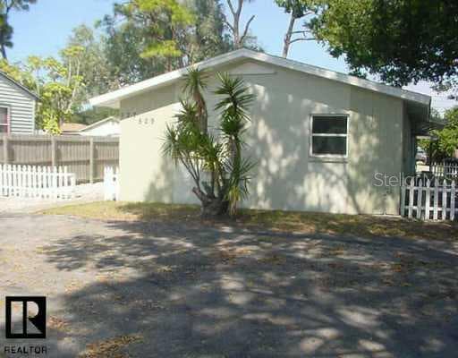 527 92 AVENUE N UNIT 2 St Petersburg, FL 33702
