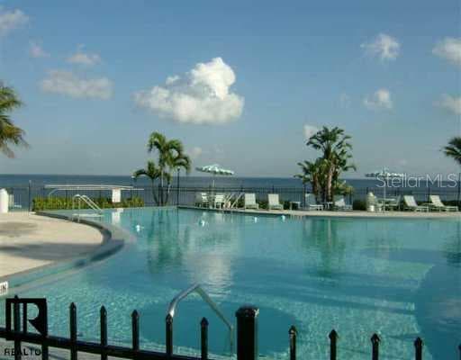 5000 Beach DRIVE SE UNIT 4855D St. Petersburg, FL 33705