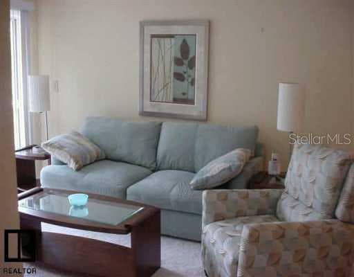 10263 Gandy BOULEVARD N UNIT 213 St Petersburg, FL 33716