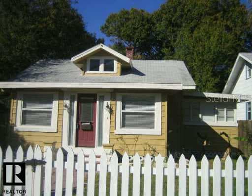 2443 4th AVENUE N St Petersburg, FL 33713