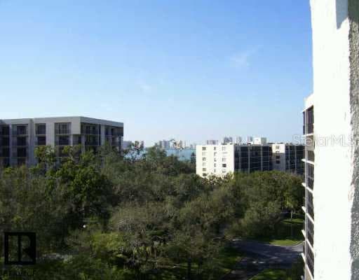 220 Belleview BOULEVARD UNIT 701 Belleair, FL 33756