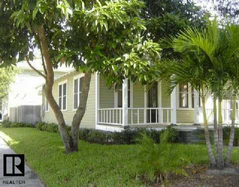 223 14th AVENUE N St Petersburg, FL 33701