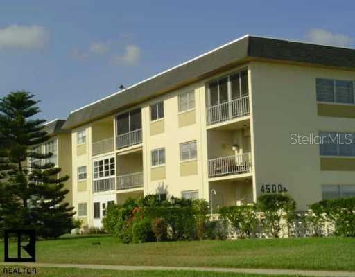 4500 37th STREET S UNIT 307 St Petersburg, FL 33711