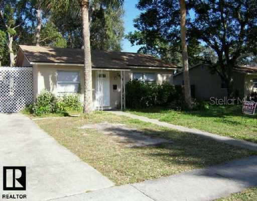 3469 10th AVENUE N St Petersburg, FL 33713