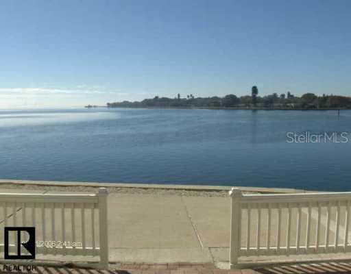 5275 COQUINA KEY DRIVE SE UNIT A ST. PETERSBURG, FL 33705