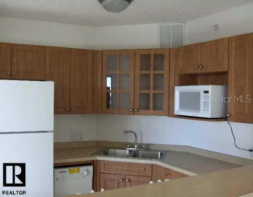 3315 58th AVENUE S UNIT 606 St Petersburg, FL 33712
