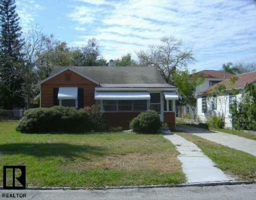 1132 Crescent Lake DRIVE N St Petersburg, FL 33701
