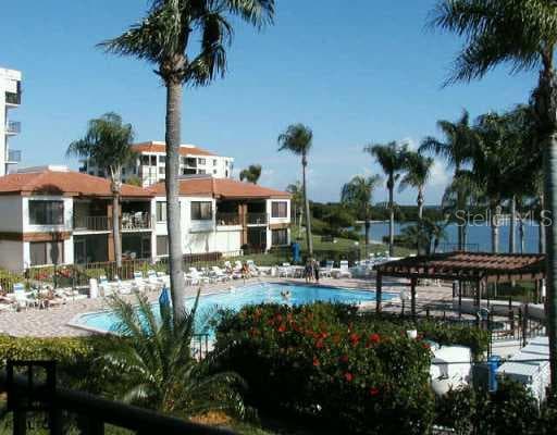 6295 Bahia Del Mar Circle CIRCLE UNIT 203 st petersburg, FL 33715