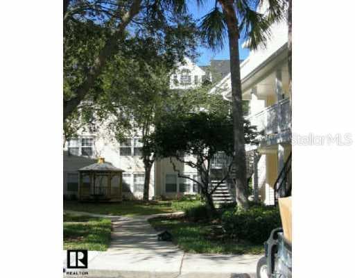 3270 Haviland COURT UNIT 201 Palm Harbor, FL 34684