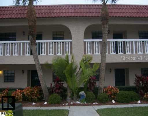 1750 Belleair Forest DRIVE UNIT B2 Belleair, FL 33756