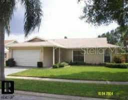 104 Forest CIRCLE Safety Harbor, FL 34695