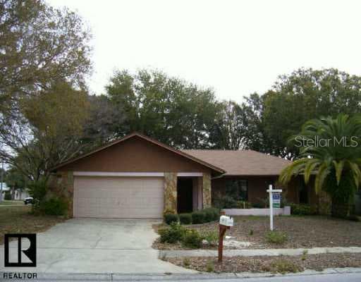 2529 Rolling Oaks DRIVE Palm Harbor, FL 34683