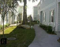 644 Charles COURT S St Petersburg, FL 33701