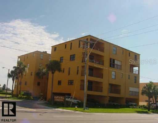 10275 Gulf BOULEVARD UNIT 402 Treasure Island, FL 33706