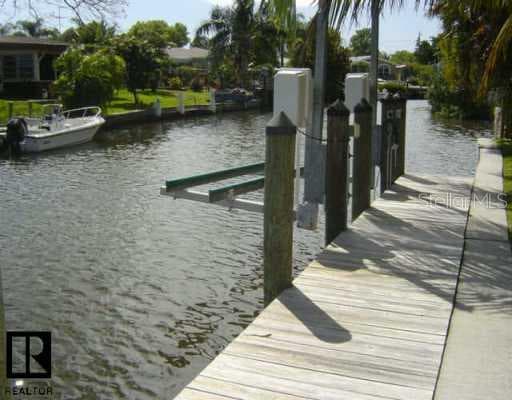 9570 Sun Isle DRIVE NE St Petersburg, FL 33702