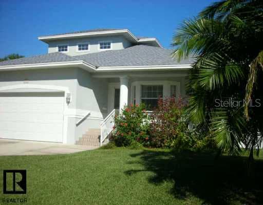 8501 Riverside DRIVE NE St Petersburg, FL 33702