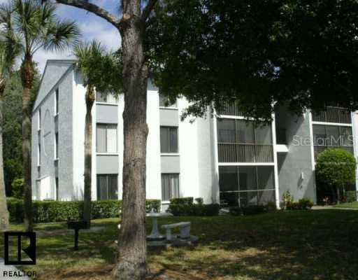 1344 Pine Ridge Circle E. UNIT A2 Tarpon Springs, FL 34688