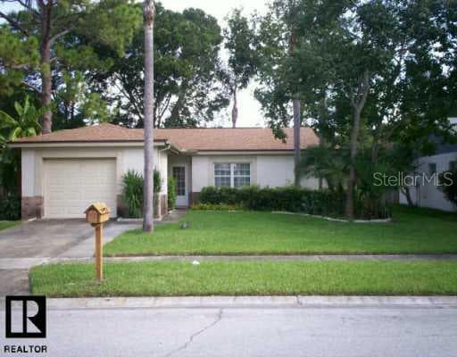 6910 124th AVENUE N Largo, FL 33773