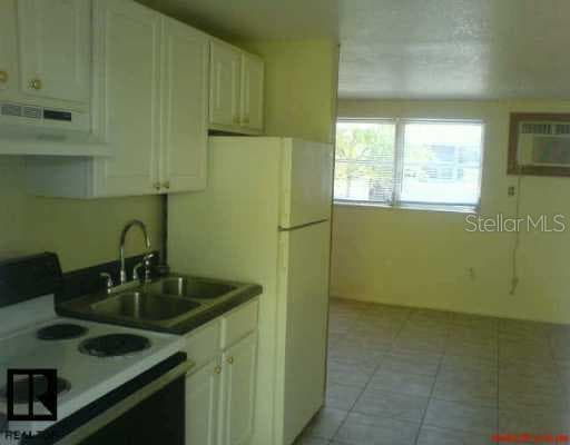 452 88th AVENUE N St Petersburg, FL 33702