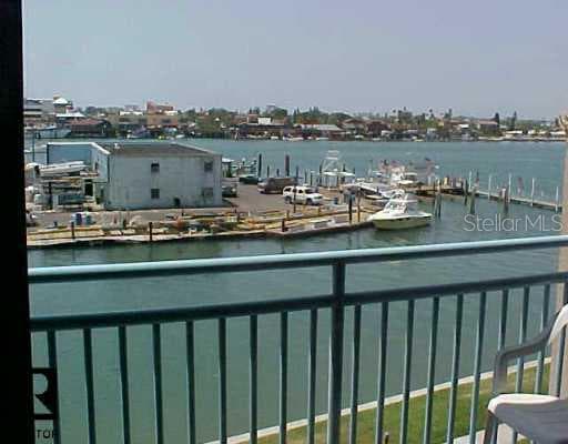 1 Key Capri UNIT 303W Treasure Island, FL 33706