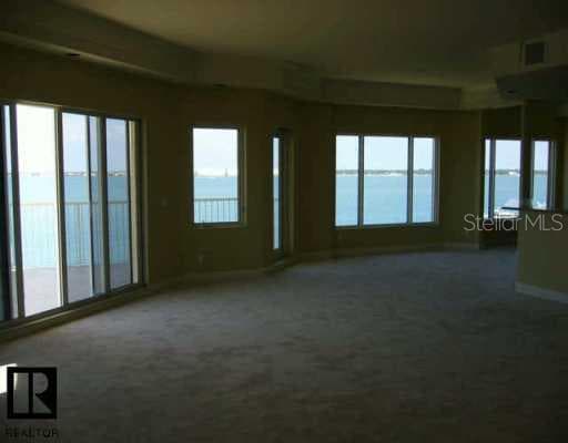 6025 Sun BOULEVARD UNIT 501 St Petersburg, FL 33715