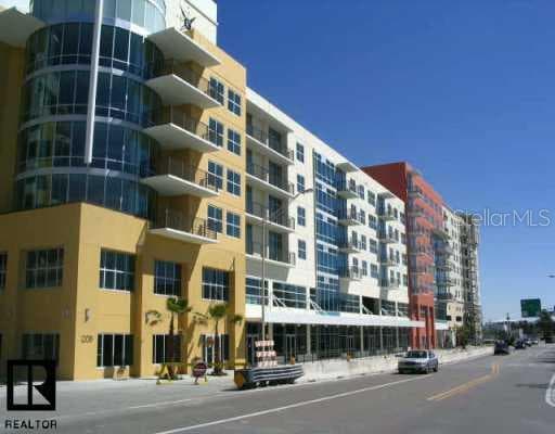 1208 E. Kennedy BOULEVARD UNIT 1010 Tampa, FL 33602