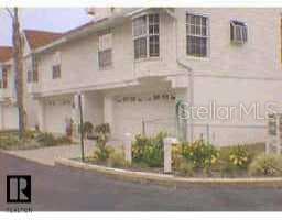 19717 Gulf BOULEVARD UNIT 10 INDIAN SHORES, FL 33785