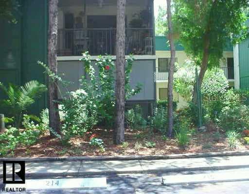 3300 Fox Chase CIRCLE N UNIT 225 Palm Harbor, FL 34683