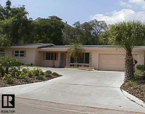 115 Harbor Bluff DRIVE Largo, FL 33770