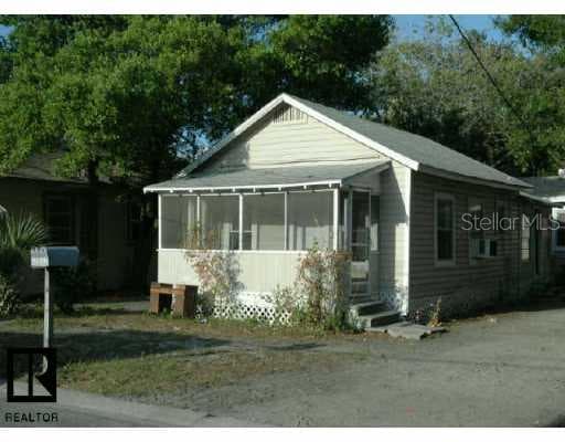 1307 Roosevelt Clearwater, FL 33755