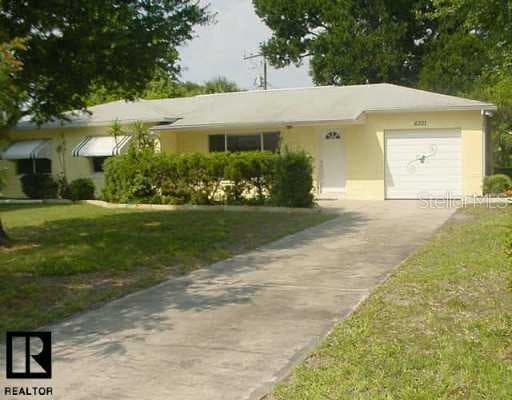 6301 Orchard DRIVE St Petersburg, FL 33702
