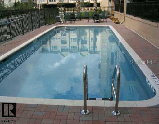 2002 Blue Hawk COURT UNIT 1723 Clearwater, FL 33762