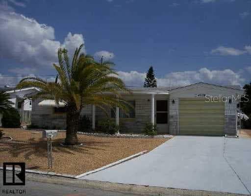 4920 Picture AVENUE Holiday, FL 34690