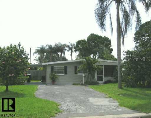 9015 Bay STREET NE St Petersburg, FL 33702