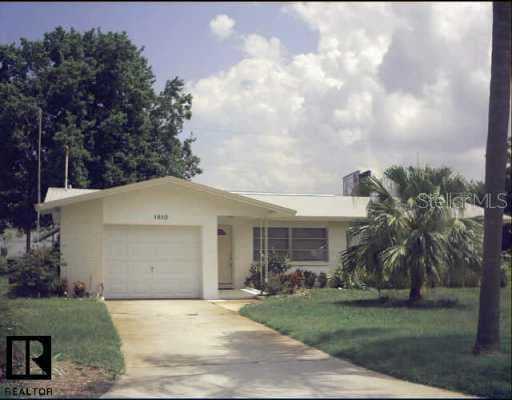 1810 Patlin CIRCLE N Largo, FL 33770