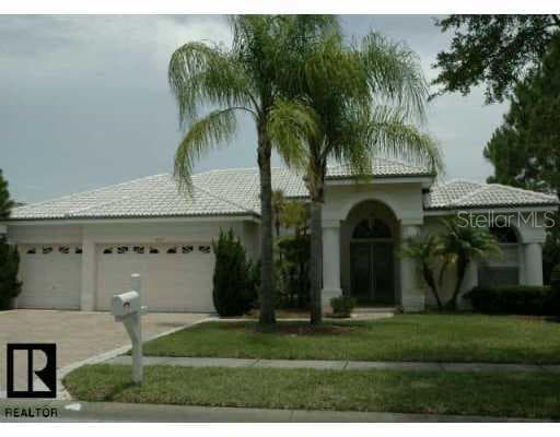 4918 Pointe CIRCLE