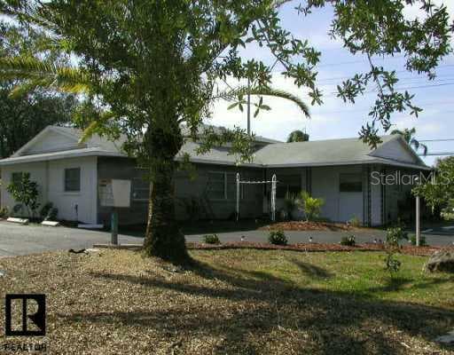 2398 14 AVENUE SW UNIT D Largo, FL 33770