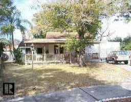 226 Park CIRCLE
