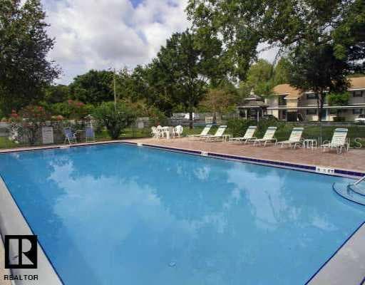 9881 113th STREET UNIT 218 Seminole, FL 33772