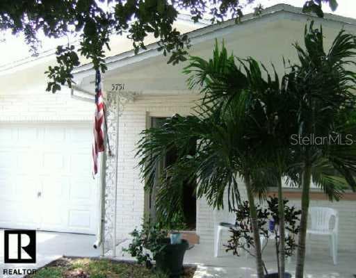 5751 19th AVENUE N St Petersburg, FL 33710